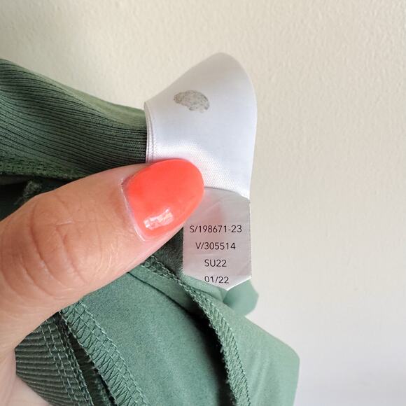 Athleta Vineyard Green Brooklyn Ankle Pull On Pant - 6 - Picture 7 of 11